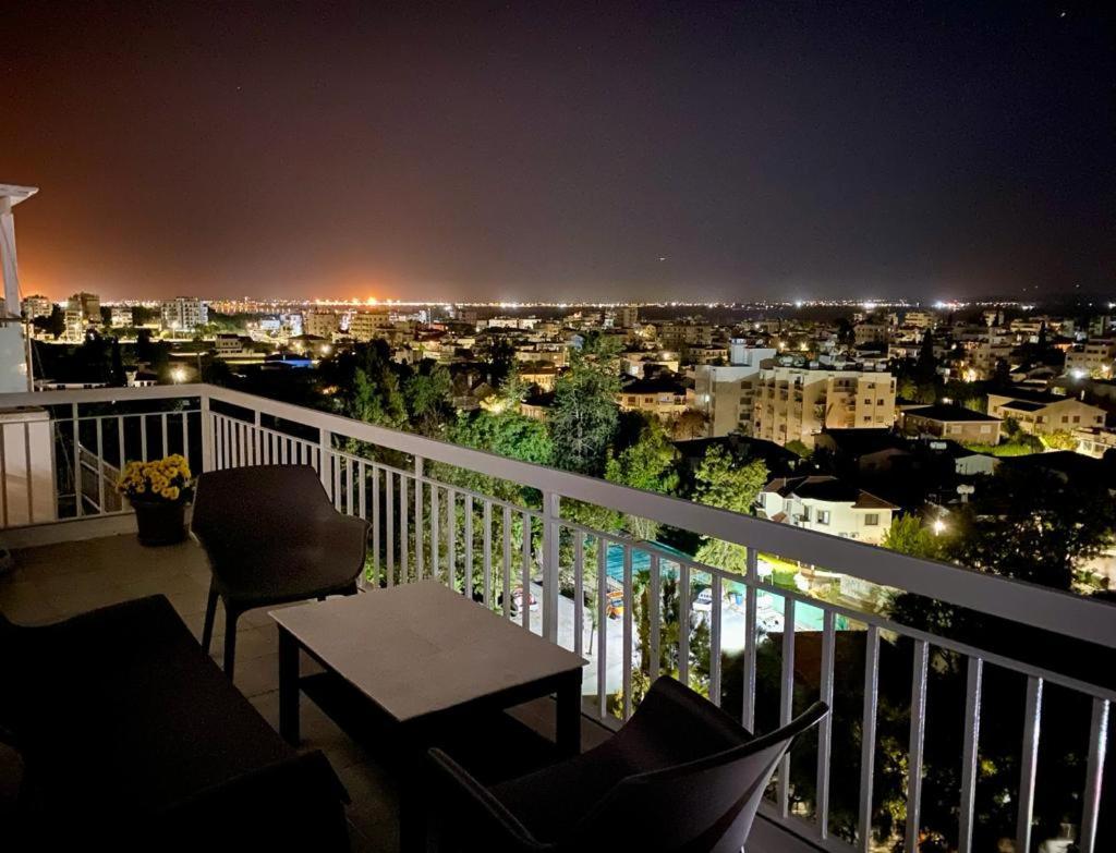 Incredible View Appartement Larnaca Buitenkant foto